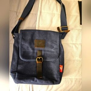 Topwolf Stylish Blue Canvas Crossbody Bag.‎